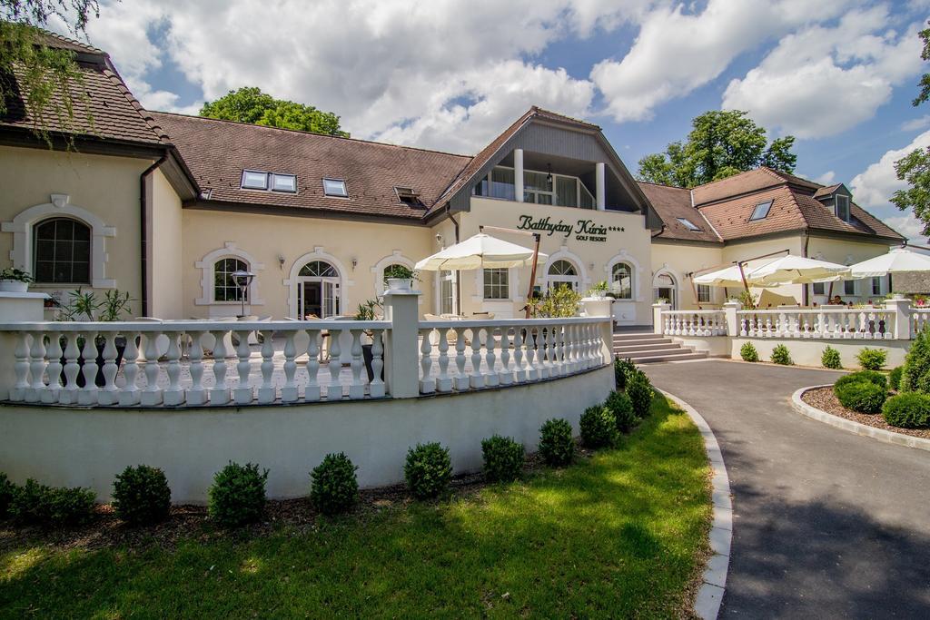 Batthyany Kuria Hotel Zalacsány Exterior photo